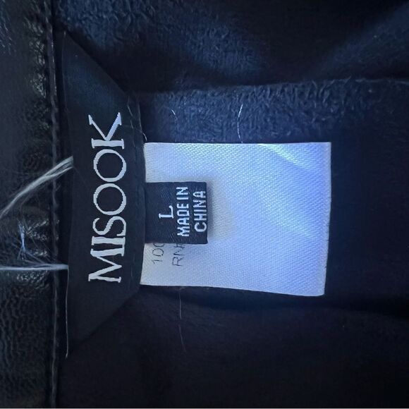 Misook Vegan Leather Black Pleated Midi Skirt Large NEW MSRP $358 - Picture 5 of 6